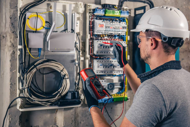 Best Circuit Breaker Repair  in Mccrory, AR